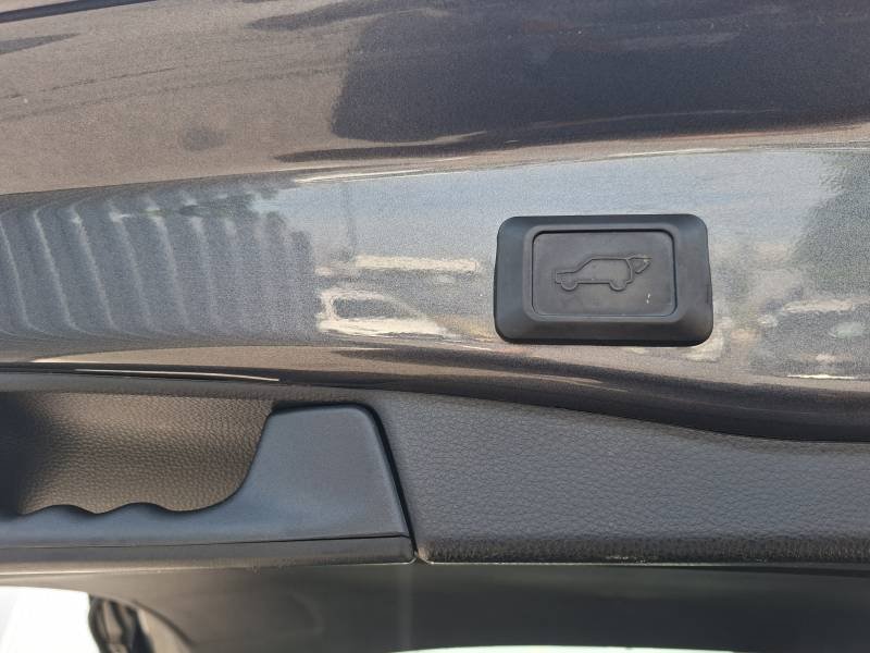Toyota RAV4 - Photo 12