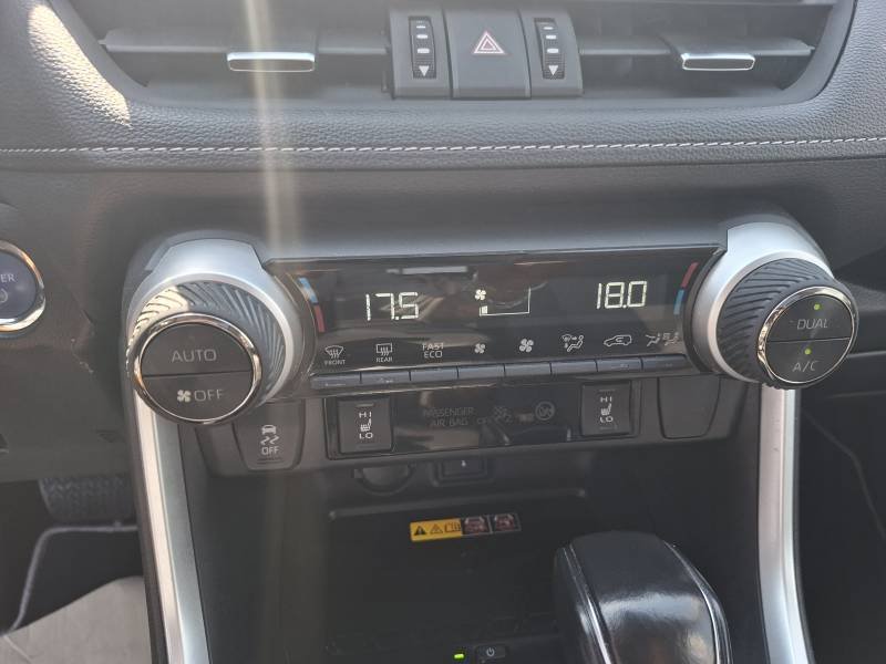 Toyota RAV4 - Photo 19