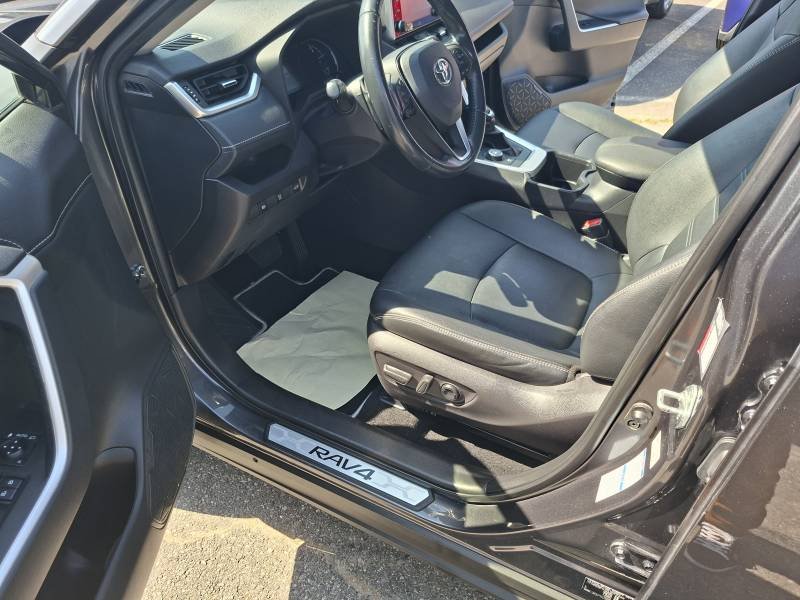 Toyota RAV4 - Photo 7
