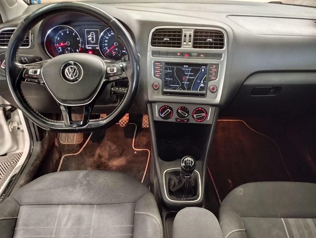 Volkswagen Polo - Photo 3