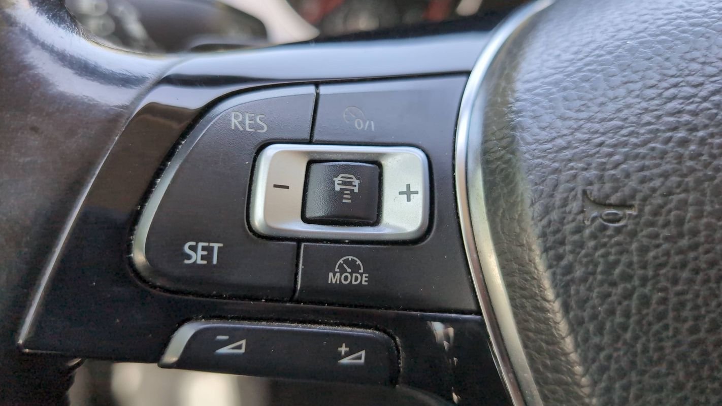 Volkswagen Golf - Photo 13