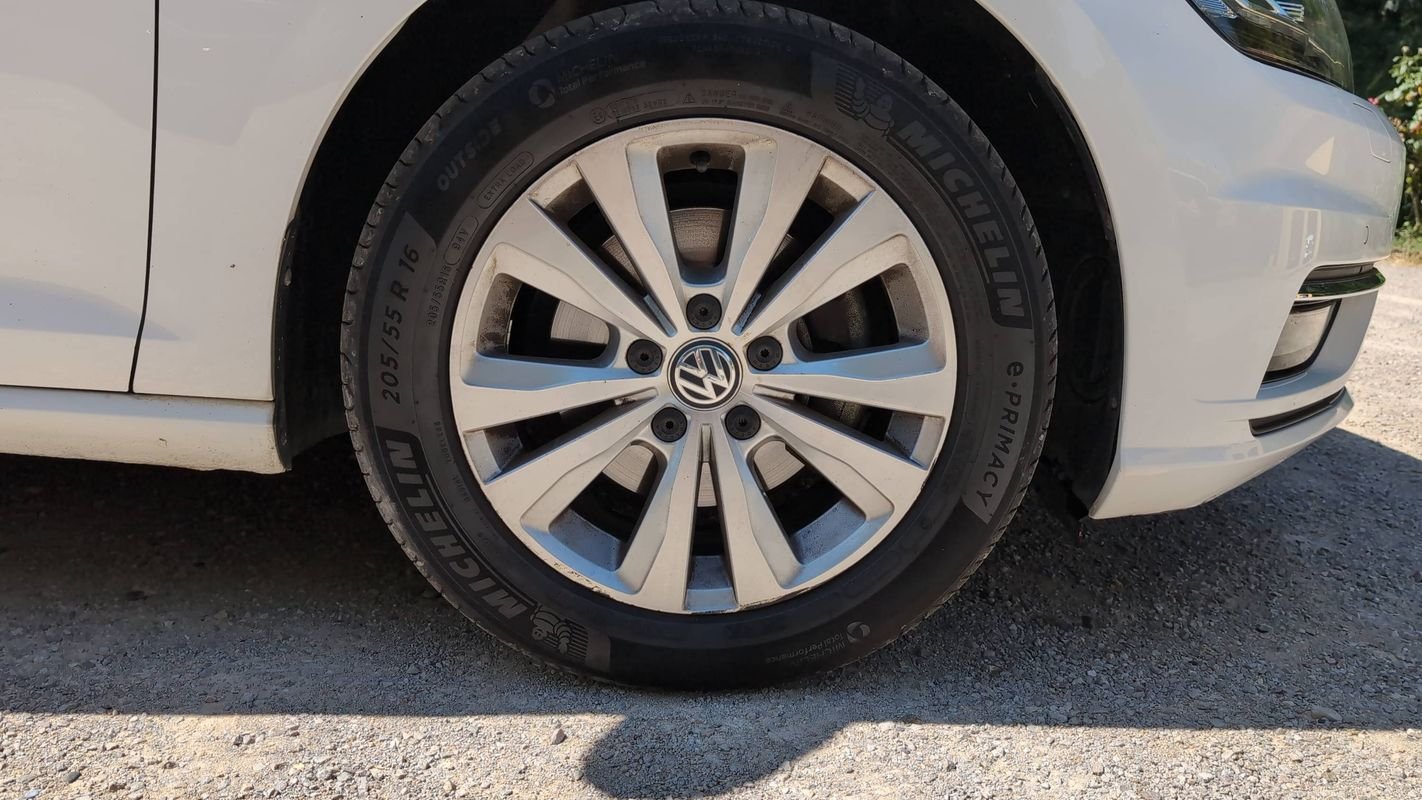 Volkswagen Golf - Photo 17