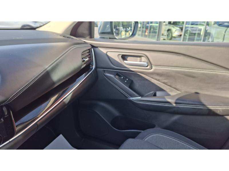 Nissan Qashqai - Photo 24