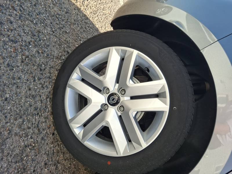 Renault Clio - Photo 19