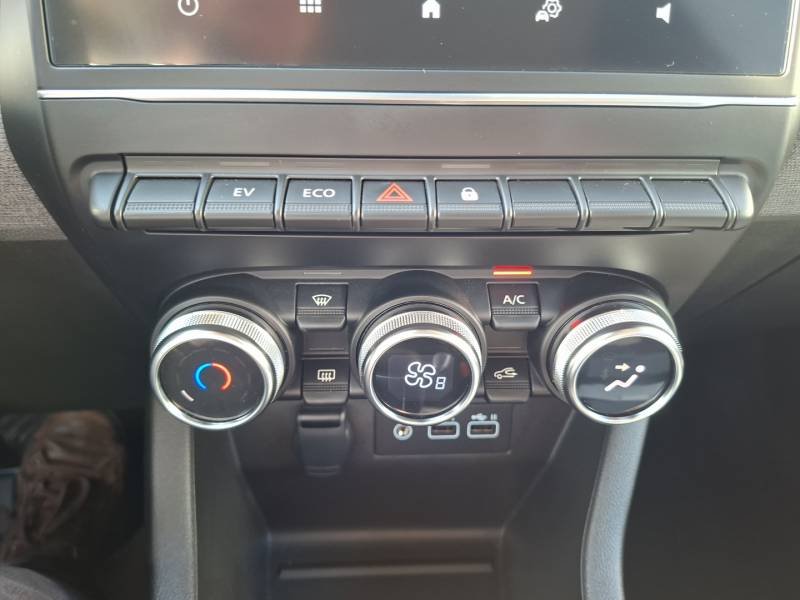 Renault Clio - Photo 25