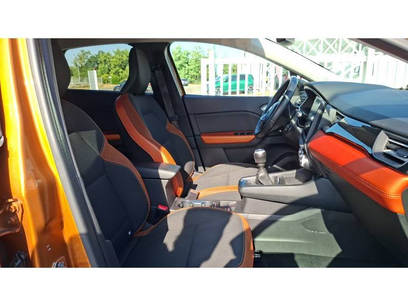 Renault Captur - Photo 17