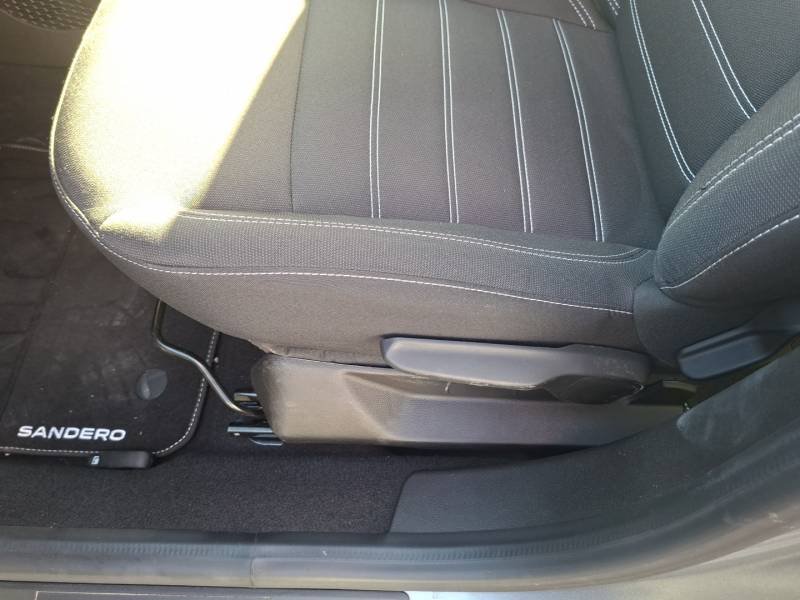 Dacia Sandero - Photo 30