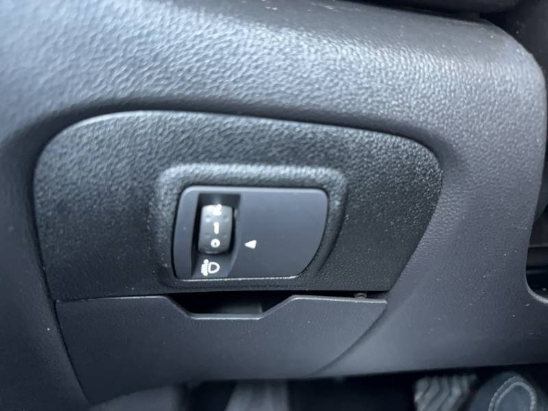 Renault Grand Scénic - Photo 17