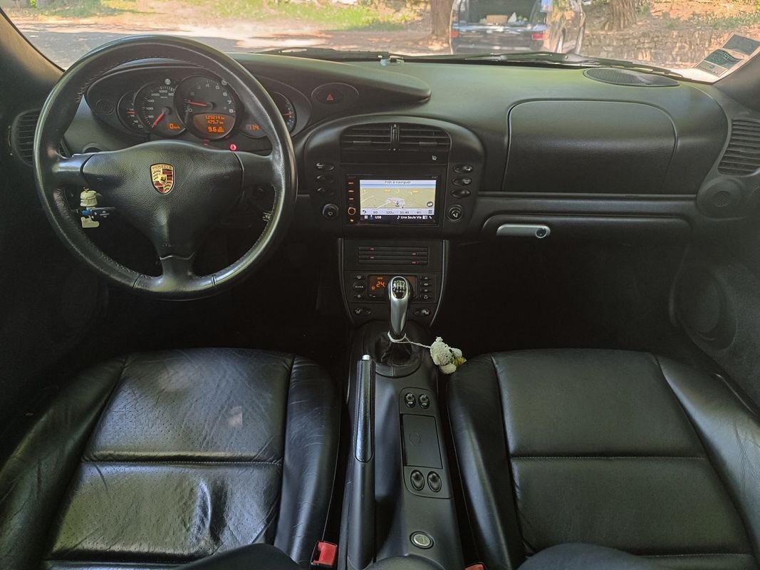 Porsche 911 - Photo 11