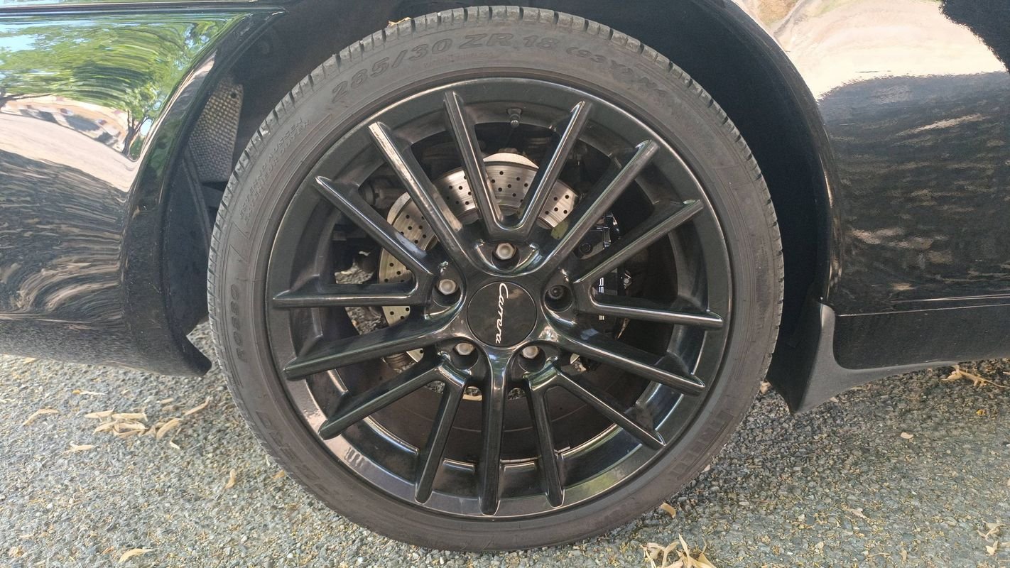 Porsche 911 - Photo 16