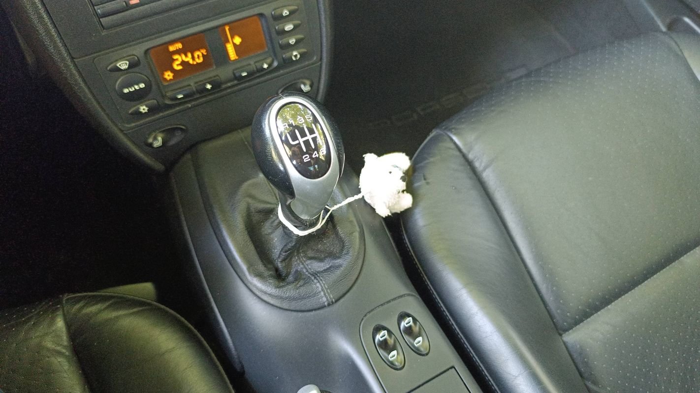 Porsche 911 - Photo 26