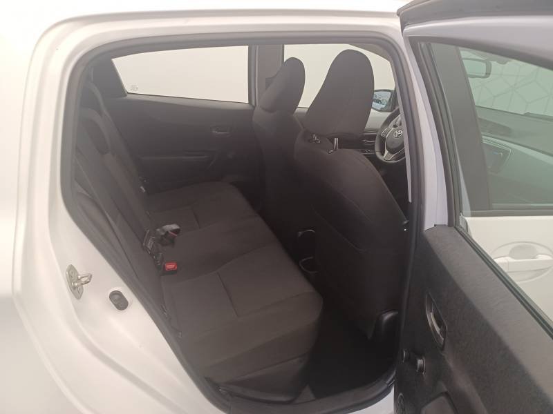 Toyota Yaris - Photo 15