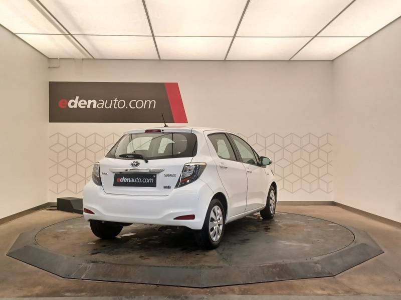 Toyota Yaris - Photo 2
