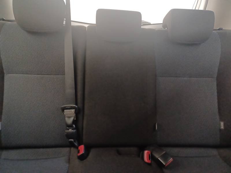 Toyota Yaris - Photo 32