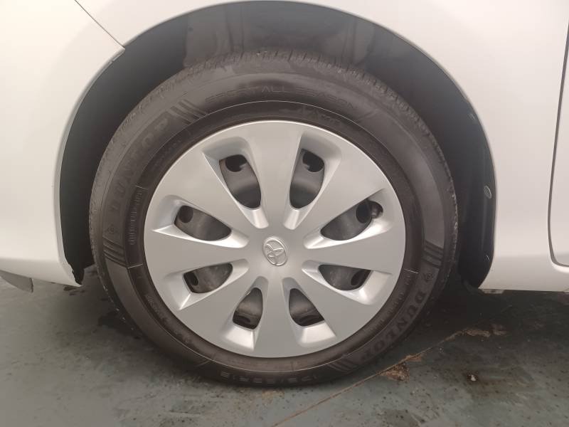 Toyota Yaris - Photo 7