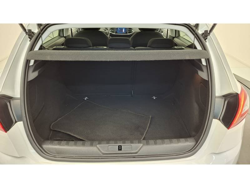 Peugeot 308 - Photo 17