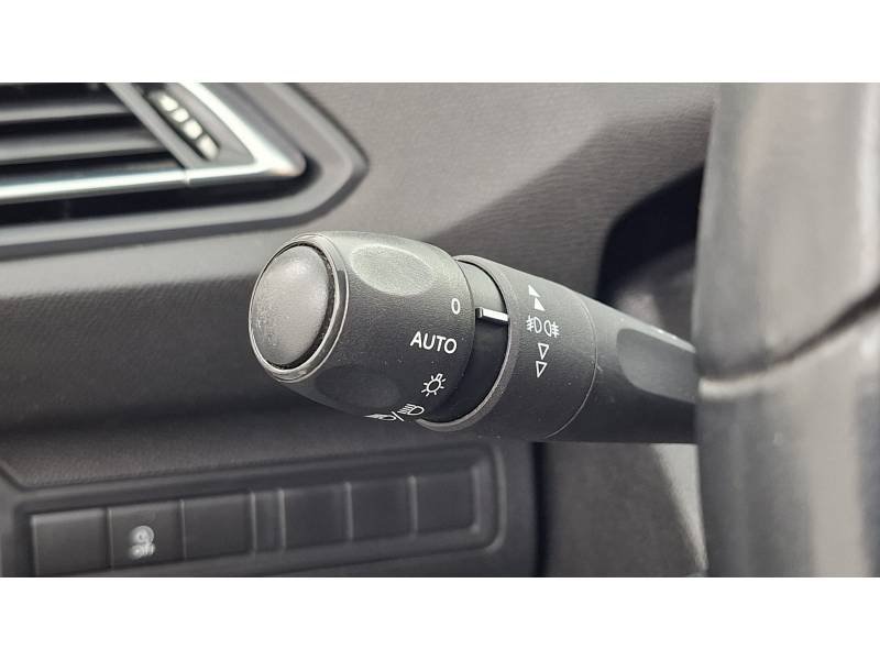 Peugeot 308 - Photo 23