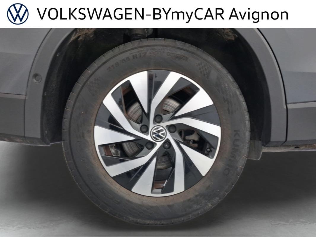 Volkswagen Tiguan - Photo 19
