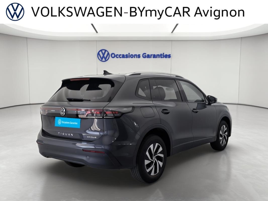 Volkswagen Tiguan - Photo 5