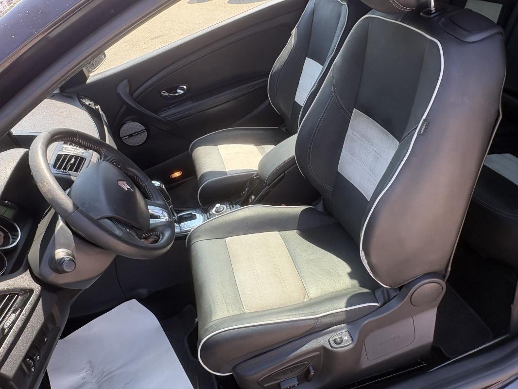 Renault Mégane Coupé - Photo 6