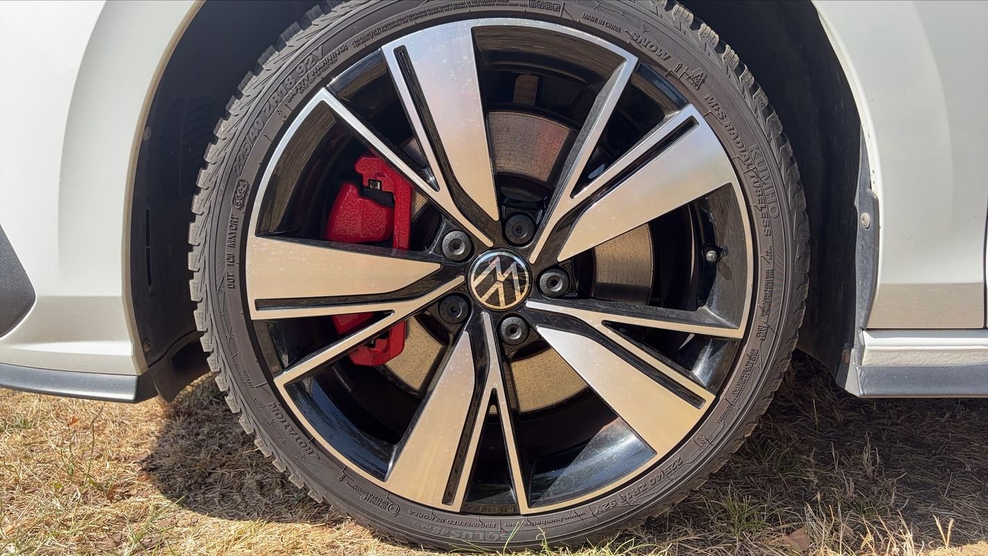 Volkswagen Golf - Photo 18