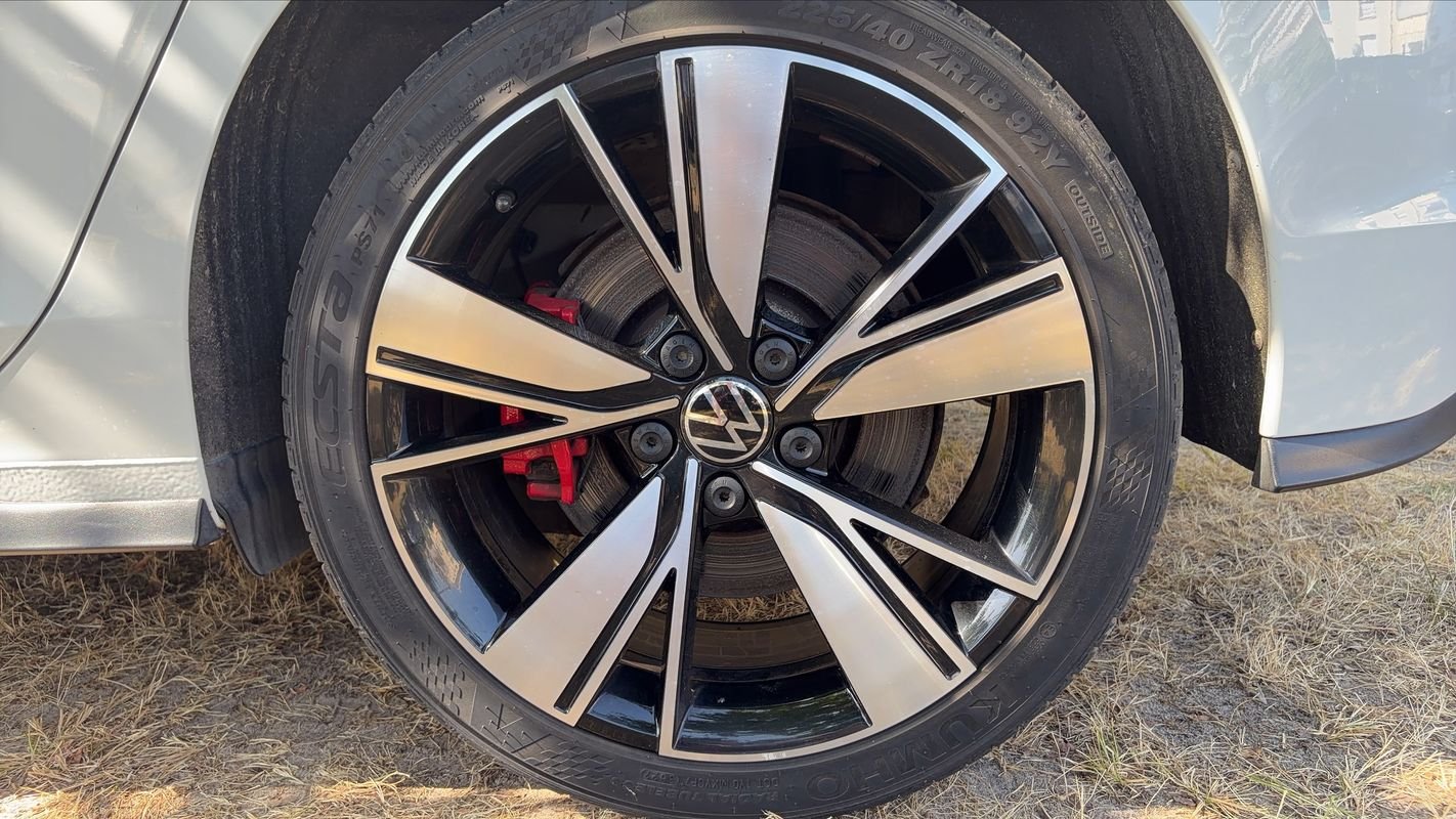 Volkswagen Golf - Photo 19