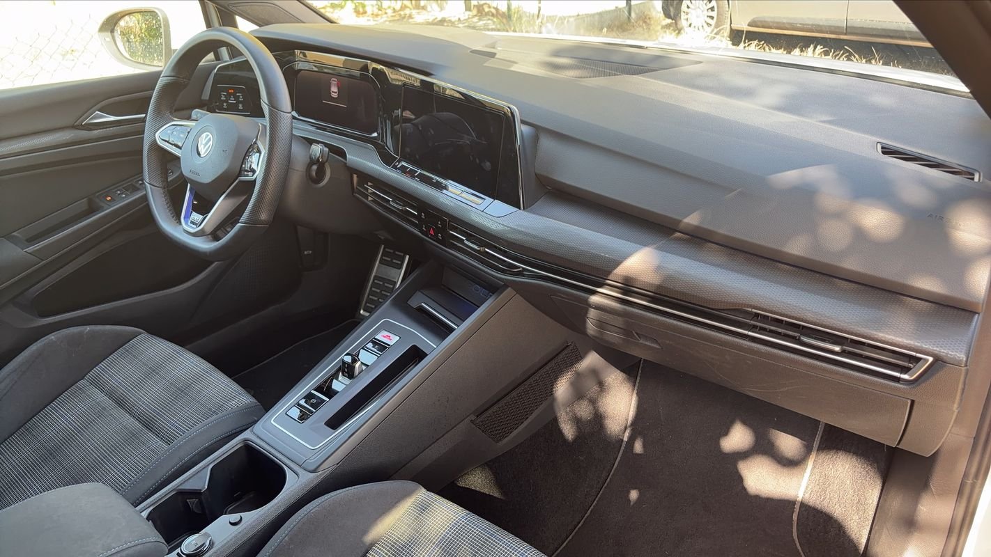 Volkswagen Golf - Photo 10