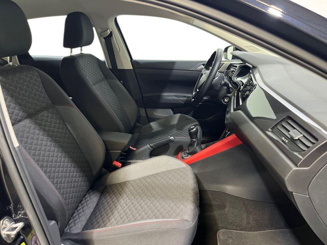 Volkswagen Polo - Photo 13