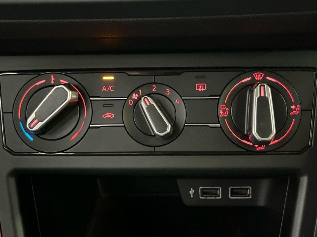 Volkswagen Polo - Photo 19