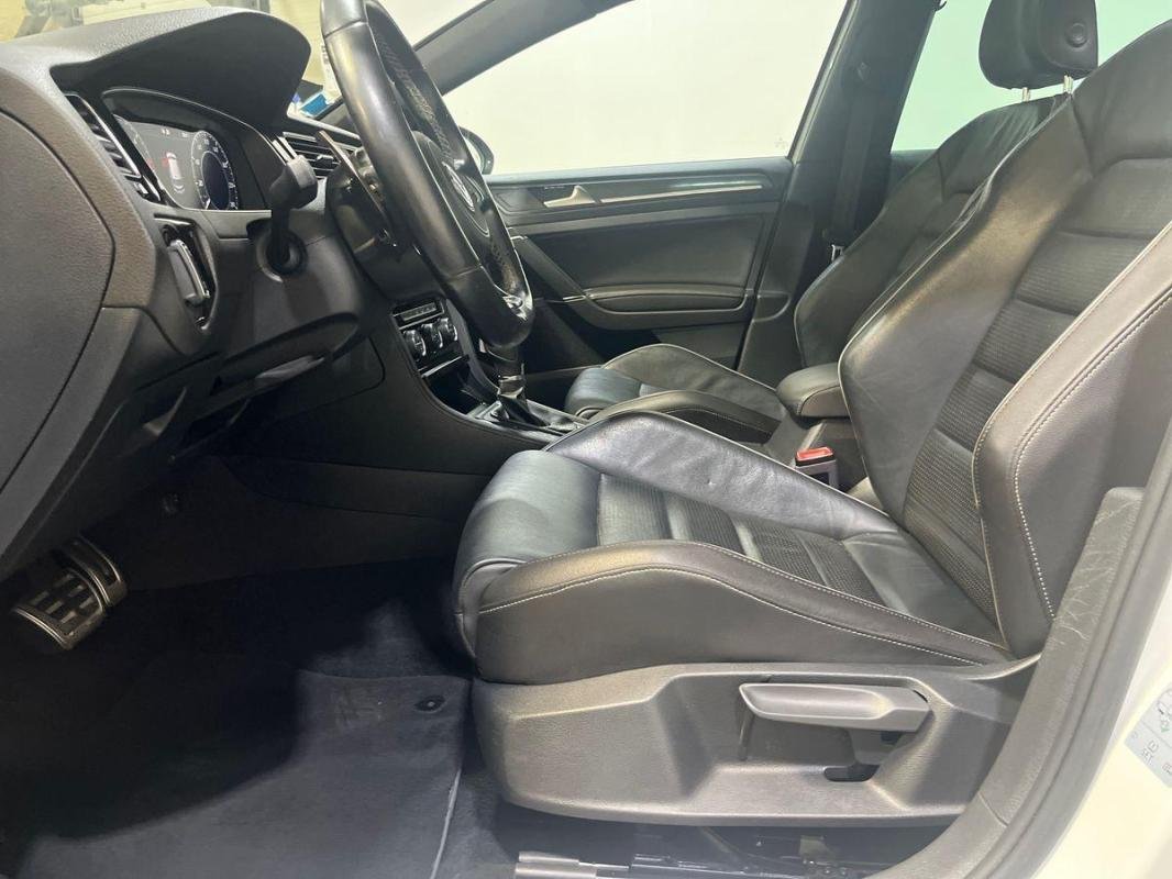 Volkswagen Golf - Photo 14