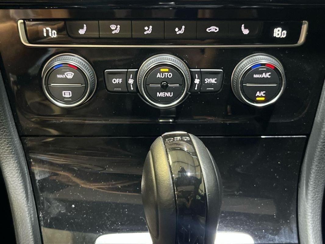 Volkswagen Golf - Photo 19