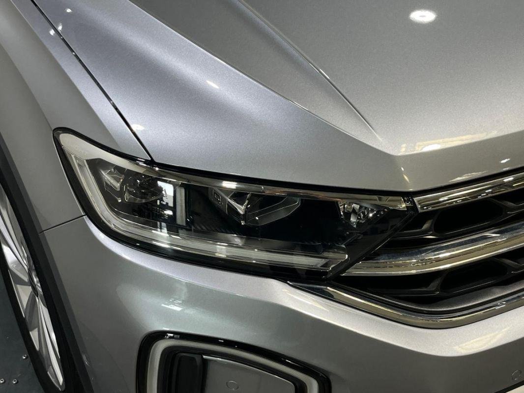 Volkswagen T-Roc - Photo 26