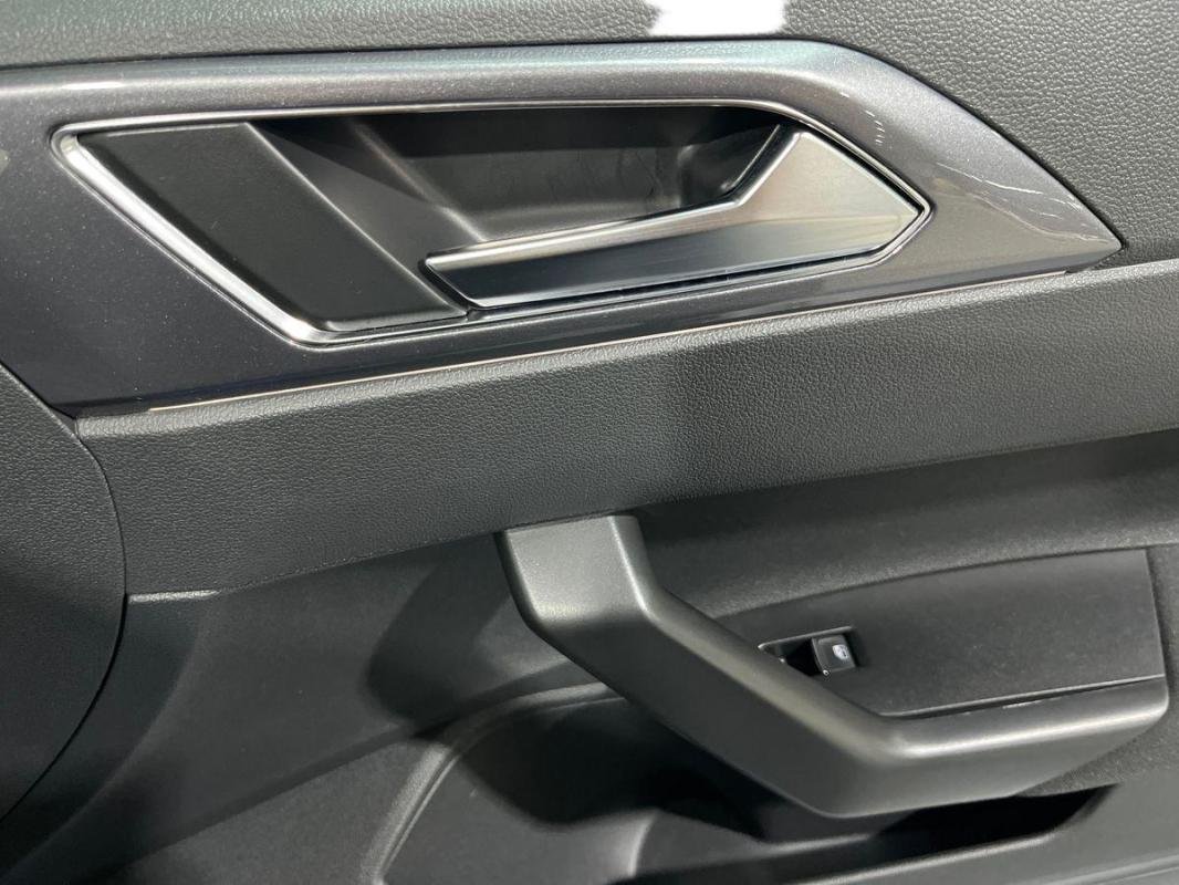 Volkswagen Polo - Photo 15