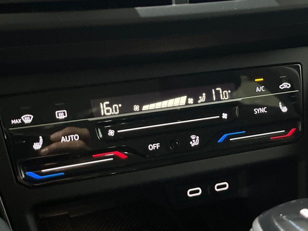 Volkswagen Polo - Photo 19