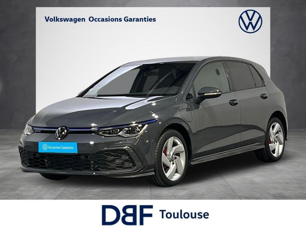 Volkswagen Golf - Photo 1