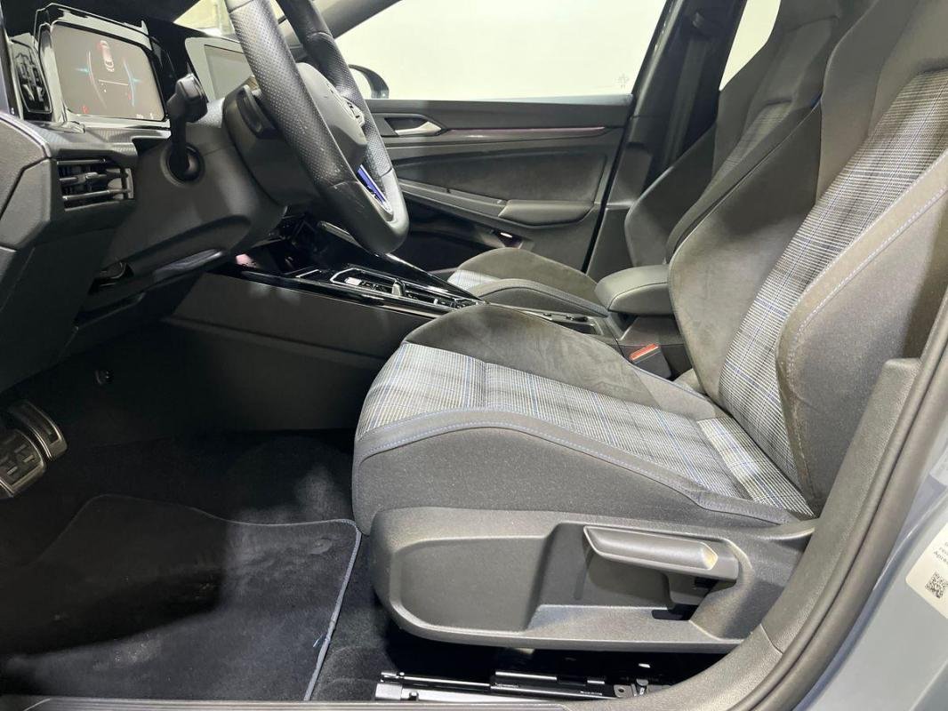 Volkswagen Golf - Photo 14