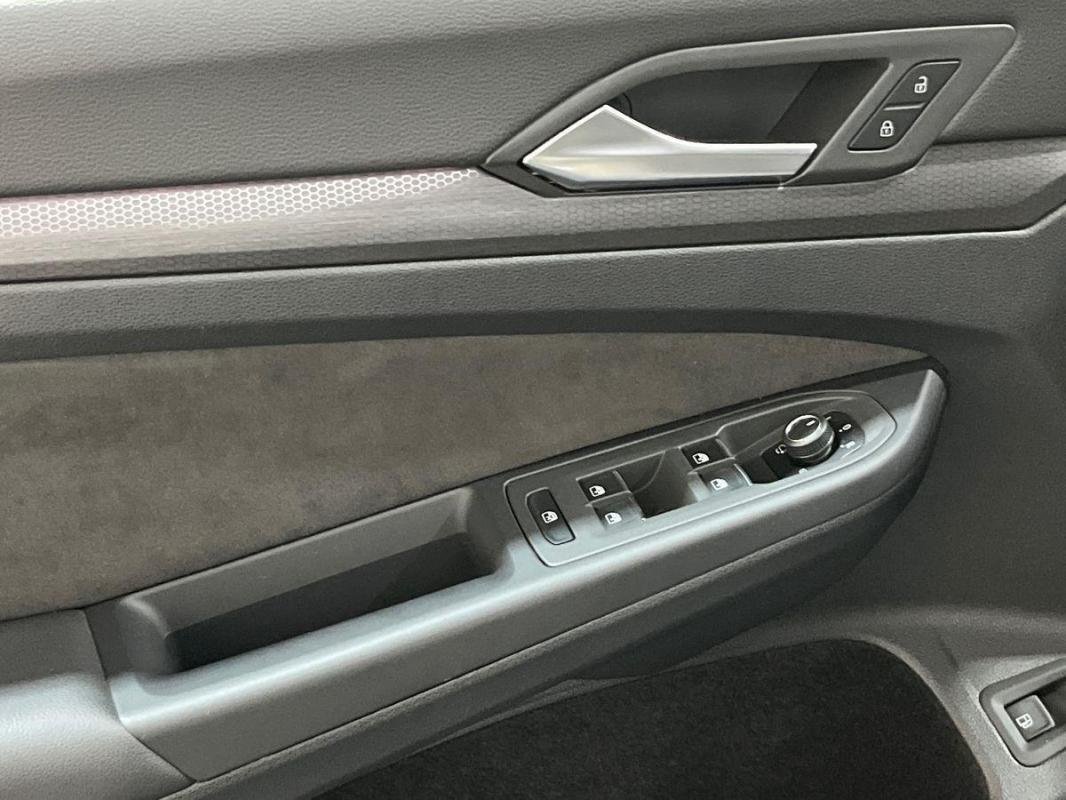 Volkswagen Golf - Photo 15