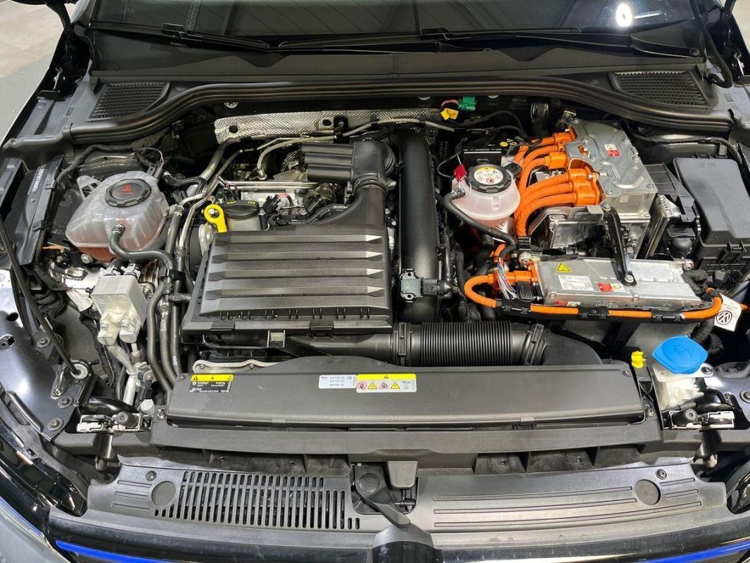 Volkswagen Golf - Photo 33