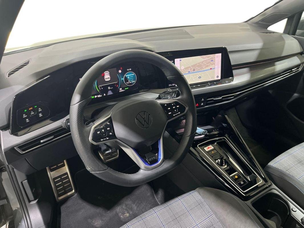 Volkswagen Golf - Photo 9