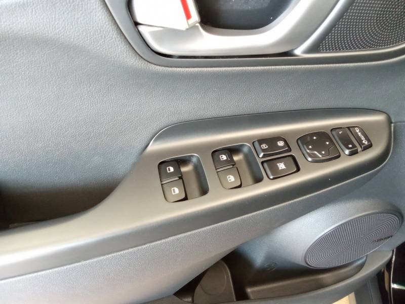 Hyundai Kona - Photo 18