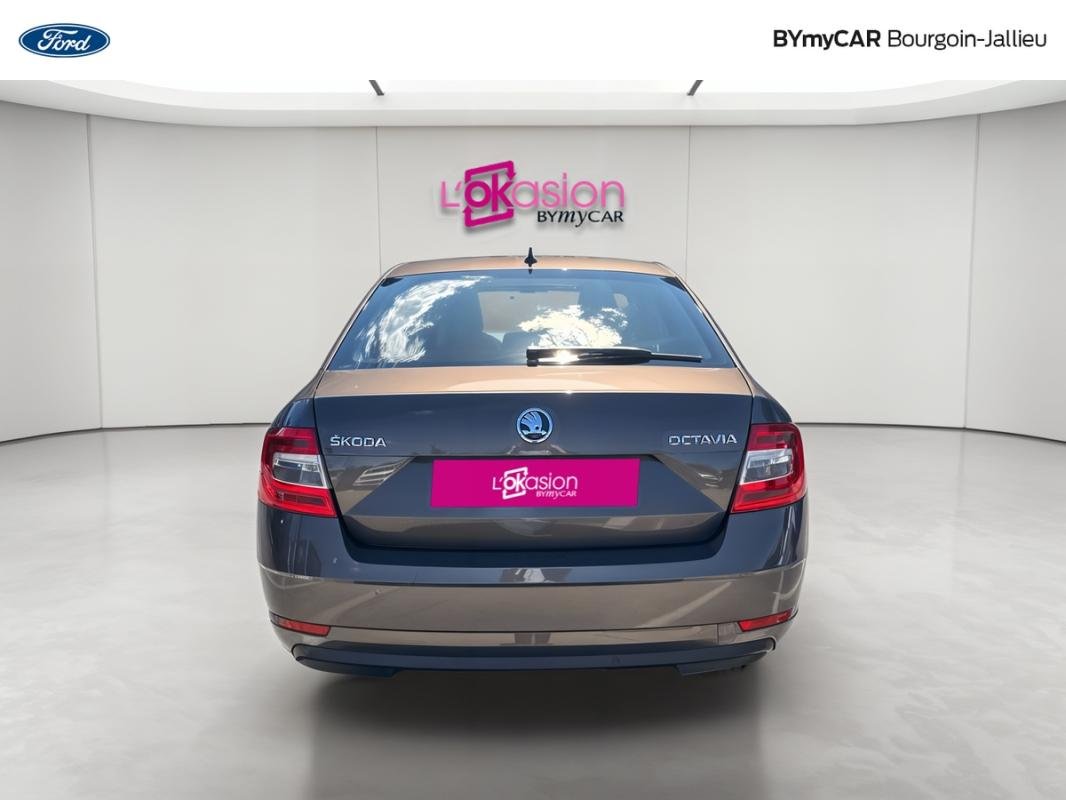 Skoda Octavia - Photo 4