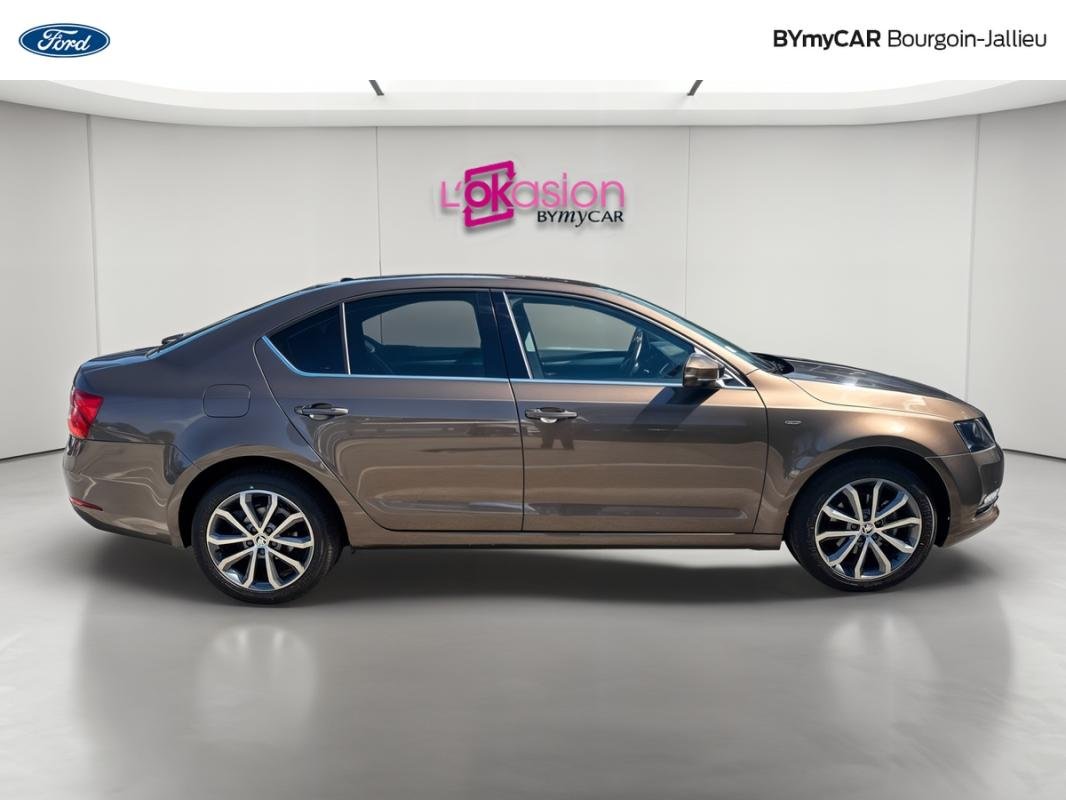 Skoda Octavia - Photo 6