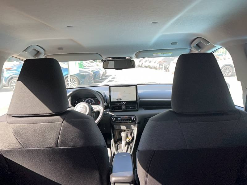Toyota Yaris - Photo 11