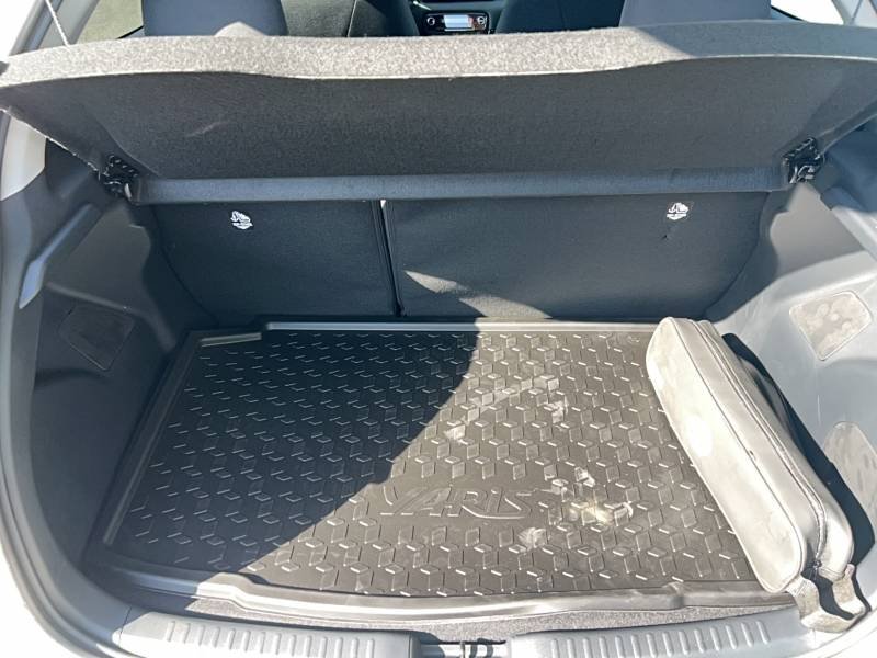 Toyota Yaris - Photo 25
