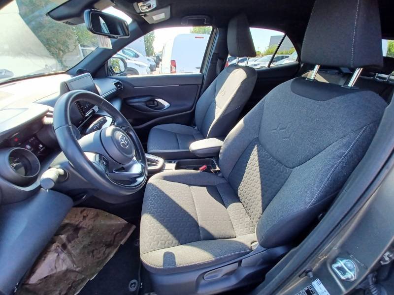 Toyota Yaris - Photo 13