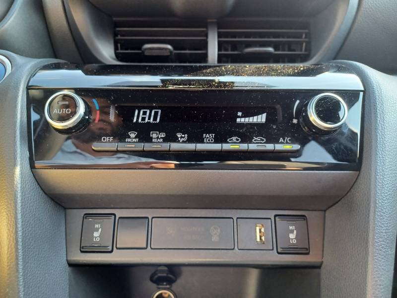 Toyota Yaris - Photo 19