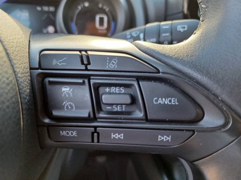 Toyota Yaris - Photo 21