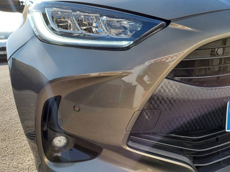 Toyota Yaris - Photo 8