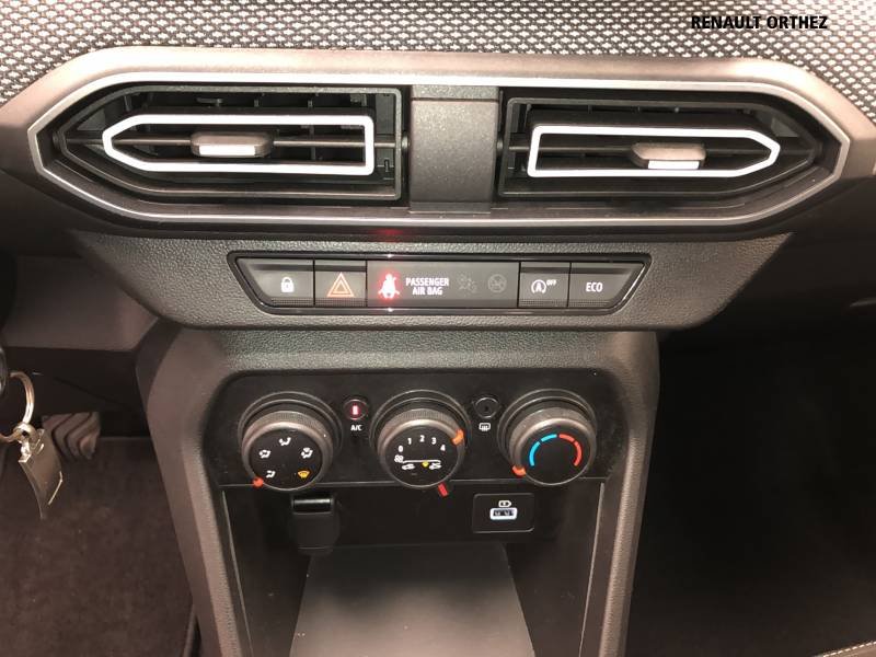 Dacia Sandero - Photo 16