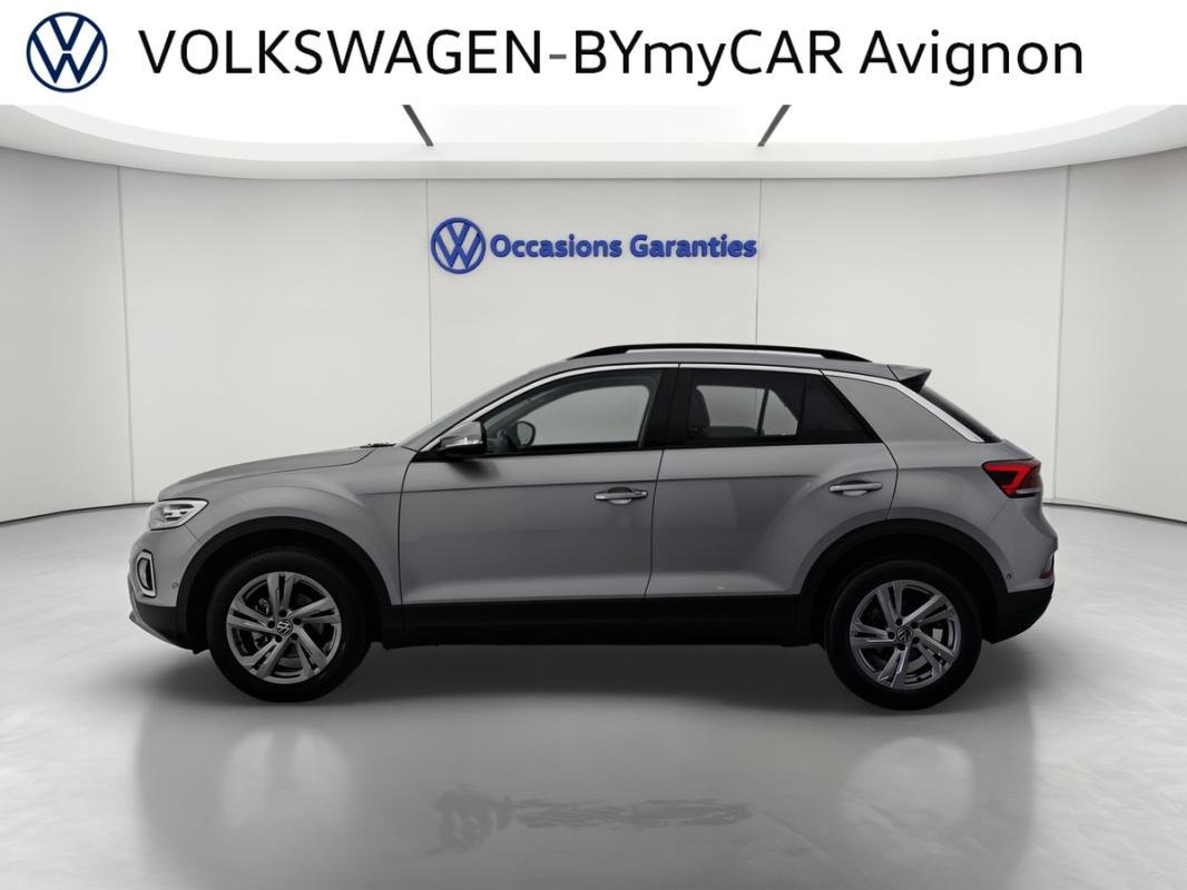 Volkswagen T-Roc - Photo 2